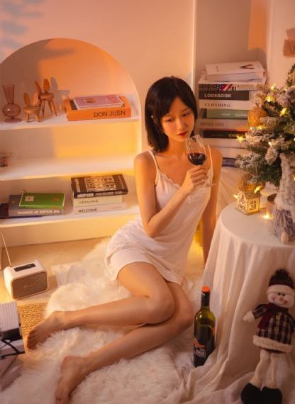 午夜精品视频在线